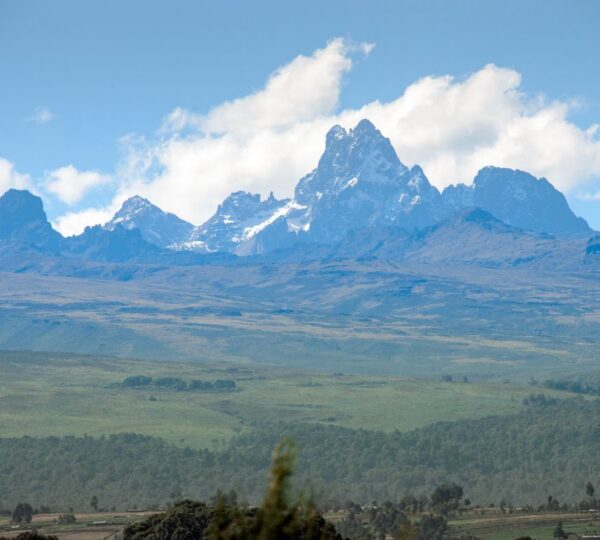 5-Day Mount Kenya Trekking Adventure – Chogoria Route (Optional Sirimon-Chogoria Traverse) - Kenyan Destinations
