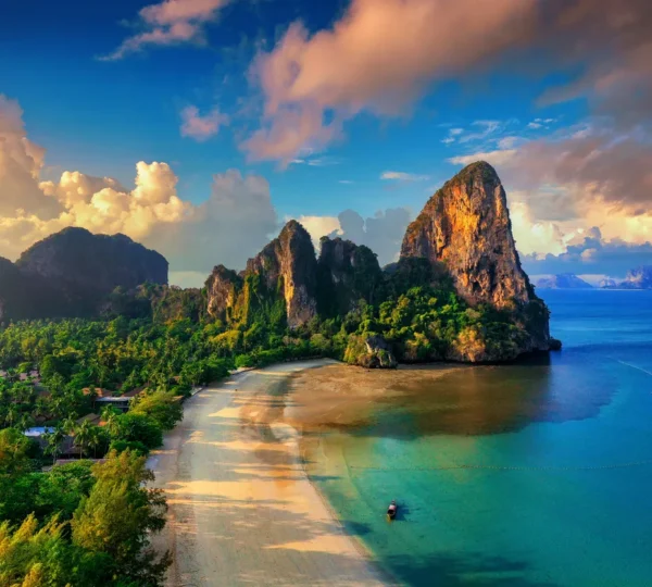 8-Day Thailand Honeymoon Tour : Phi Phi Islands & Phuket adventure - Thailand Destinations